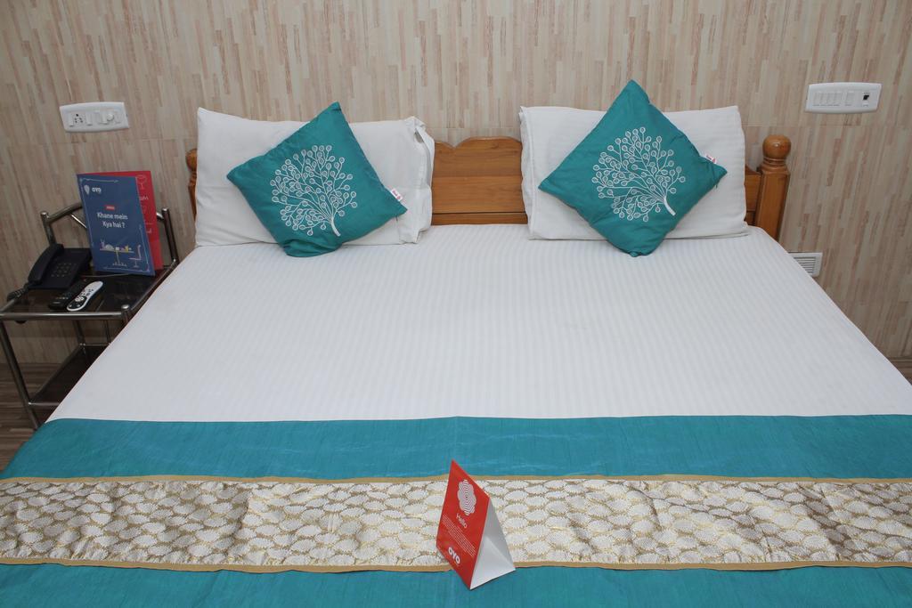 R B Residency Otel Chennai Dış mekan fotoğraf